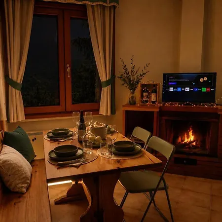 Maison Giusmont - Camino L Vista Valle & Relax ريفيسوندولي